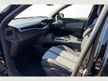 SPOTICAR Vauxhall Grandland 1.2 Ultimate E-dct Euro 6 (s/s) 5dr Used Car - Suv Hybrid Black - Eastbourne - 1200614636_2