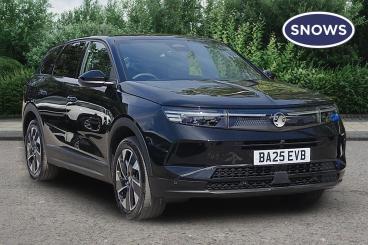 SPOTICAR Vauxhall Grandland 1.2 Ultimate E-dct Euro 6 (s/s) 5dr Used Car - Suv Hybrid Black - Southampton - 1200615637_1