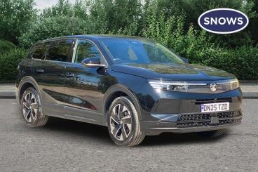 SPOTICAR Vauxhall Grandland 1.2 Ultimate E-dct Euro 6 (s/s) 5dr Used Car - Suv Hybrid Black - Portsmouth - 1200616501_1