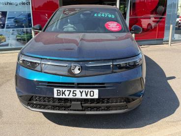 SPOTICAR Vauxhall Grandland 1.2 Gs E-dct Euro 6 (s/s) 5dr Used Car - Suv Hybrid Blue - Boston - 1200617122_2