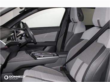 SPOTICAR Vauxhall Grandland 1.2 Ultimate E-dct Euro 6 (s/s) 5dr Used Car - Suv Hybrid Black - Dungannon - 1200617679_4
