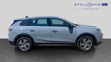 SPOTICAR Vauxhall Grandland 1.2 Design E-dct Euro 6 (s/s) 5dr Used Car - Suv Hybrid Grey - Redditch - 1200617924_2