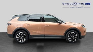 SPOTICAR Vauxhall Grandland 1.2 Ultimate E-dct Euro 6 (s/s) 5dr Used Car - Suv Hybrid Bronze - Stockport - 1200619523_2