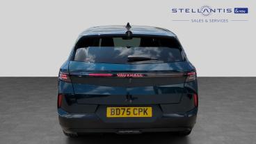 SPOTICAR Vauxhall Grandland 1.2 Ultimate E-dct Euro 6 (s/s) 5dr Used Car - Suv Hybrid Blue - Crawley - 1200621080_4