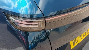 SPOTICAR Vauxhall Grandland 1.2 Ultimate E-dct Euro 6 (s/s) 5dr Used Car - Suv Hybrid Blue - Crawley - 1200621080_5