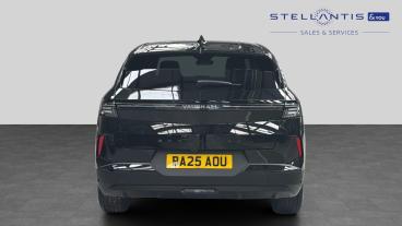 SPOTICAR Vauxhall Grandland 1.2 Ultimate E-dct Euro 6 (s/s) 5dr Used Car - Suv Hybrid Black - London - 1200621722_4