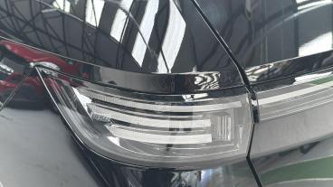 SPOTICAR Vauxhall Grandland 1.2 Ultimate E-dct Euro 6 (s/s) 5dr Used Car - Suv Hybrid Black - London - 1200621722_5