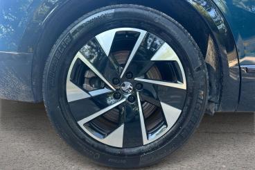 SPOTICAR Vauxhall Grandland 73kwh Gs Auto 5dr Used Car - Suv Electric Blue - Southampton - 1200622878_5