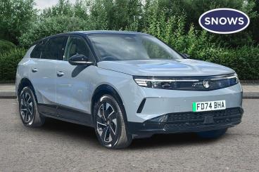 SPOTICAR Vauxhall Grandland 73kwh Gs Auto 5dr Used Car - Suv Electric Grey - Southampton - 1200622880_1