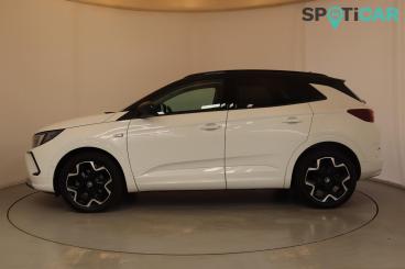SPOTICAR Vauxhall Grandland 1.5 Turbo D Ultimate Auto Euro 6 (s/s) 5dr Used Car - Suv Diesel White - Wellingborough - 1200623594_4