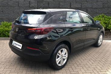 SPOTICAR Vauxhall Grandland 1.2 Turbo Design Euro 6 (s/s) 5dr Used Car - Suv Petrol Black - Rugby - 1200624926_5