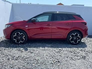SPOTICAR Vauxhall Grandland 1.2 Turbo Ultimate Euro 6 (s/s) 5dr Used Car - Suv Petrol Red - Kingswinford - 1200625888_4