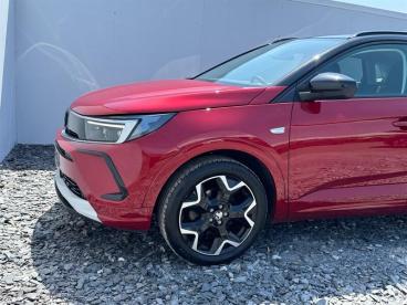 SPOTICAR Vauxhall Grandland 1.2 Turbo Ultimate Euro 6 (s/s) 5dr Used Car - Suv Petrol Red - Kingswinford - 1200625888_5