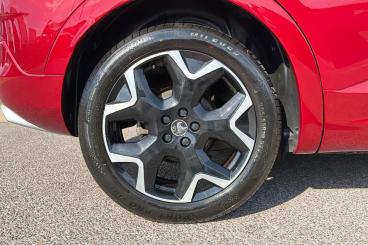 SPOTICAR Vauxhall Grandland 1.2 Turbo Ultimate Euro 6 (s/s) 5dr Used Car - Suv Petrol Red - Basildon - 1200626126_5