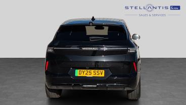 SPOTICAR Vauxhall Grandland 73kwh Gs Auto 5dr Used Car - Suv Electric Black - Liverpool - 1200628462_4