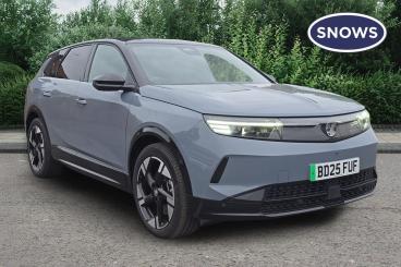 SPOTICAR Vauxhall Grandland 73kwh Ultimate Auto 5dr Used Car - Suv Electric Grey - Eastleigh - 1200630498_1