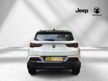 SPOTICAR Vauxhall Grandland 1.2 Turbo Sri Euro 6 (s/s) 5dr Used Car - Suv Petrol White - West Thurrock Grays - 1200630682_5