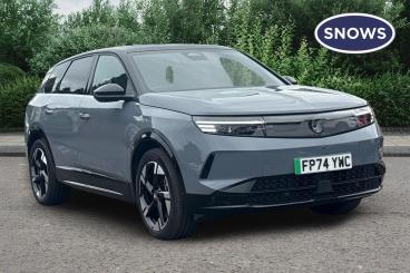 SPOTICAR Vauxhall Grandland 73kwh Ultimate Auto 5dr Used Car - Suv Electric Grey - Eastleigh - 1200631705_1