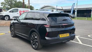 SPOTICAR Vauxhall Grandland 1.2 Ultimate E-dct Euro 6 (s/s) 5dr Used Car - Suv Hybrid Black - Redditch - 1200635390_3