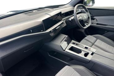 SPOTICAR Vauxhall Grandland 1.2 Ultimate E-dct Euro 6 (s/s) 5dr Used Car - Suv Hybrid Blue - Southampton - 1200635808_2