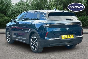 SPOTICAR Vauxhall Grandland 1.2 Ultimate E-dct Euro 6 (s/s) 5dr Used Car - Suv Hybrid Blue - Southampton - 1200635808_3