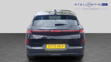 SPOTICAR Vauxhall Grandland 1.2 Gs E-dct Euro 6 (s/s) 5dr Used Car - Suv Hybrid Black - Romford - 1200643635_4