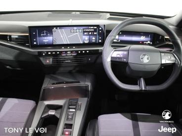 SPOTICAR Vauxhall Grandland 1.2 Ultimate E-dct Euro 6 (s/s) 5dr Used Car - Suv Hybrid Blue - West Thurrock Grays - 1200644005_2