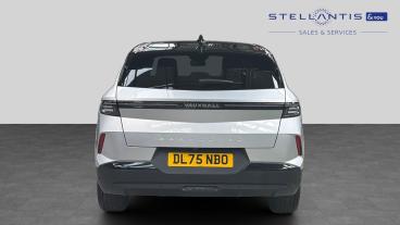 SPOTICAR Vauxhall Grandland 1.2 Gs E-dct Euro 6 (s/s) 5dr Used Car - Suv Hybrid Silver - London - 1200644367_4