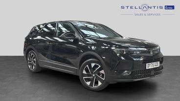 SPOTICAR Vauxhall Grandland 1.2 Gs E-dct Euro 6 (s/s) 5dr Used Car - Suv Hybrid Black - London - 1200644368_1