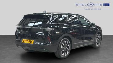 SPOTICAR Vauxhall Grandland 1.2 Gs E-dct Euro 6 (s/s) 5dr Used Car - Suv Hybrid Black - London - 1200644368_3