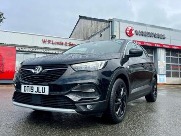SPOTICAR Vauxhall Grandland X 1.2 Turbo Sport Nav Euro 6 (s/s) 5dr Used Car - Suv Petrol Black - Pembroke Dock - 1200538480_5