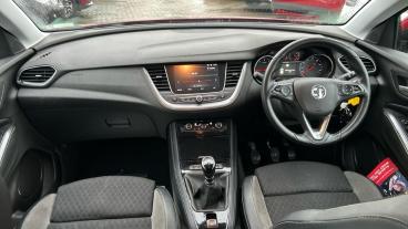 SPOTICAR Vauxhall Grandland X 1.2 Turbo Tech Line Nav Euro 6 (s/s) 5dr Used Car - Suv Petrol Red - Sale - 1200542497_4