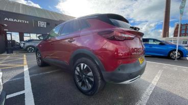 SPOTICAR Vauxhall Grandland X 1.2 Turbo Sport Nav Euro 6 (s/s) 5dr Used Car - Suv Petrol Red - Preston - 1200552560_5