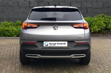SPOTICAR Vauxhall Grandland X 1.2 Turbo Tech Line Nav Euro 6 (s/s) 5dr Used Car - Suv Petrol Grey - Rugby - 1200564274_5