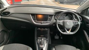 SPOTICAR Vauxhall Grandland X 1.6 13.2kwh Sri Nav Auto 4wd Euro 6 (s/s) 5dr Hybr Used Car - Suv Plug-in Hybrid Grey - London - 1200565030_5