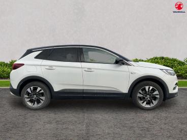 SPOTICAR Vauxhall Grandland X 1.2 Turbo Sri Nav Euro 6 (s/s) 5dr Used Car - Suv Petrol White - Ashford - 1200565293_5