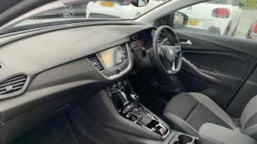 SPOTICAR Vauxhall Grandland X 1.2 Turbo Sri Nav Auto Euro 6 (s/s) 5dr Used Car - Suv Petrol Grey - Redditch - 1200574877_4
