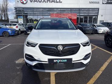 SPOTICAR Vauxhall Grandland X 1.6 13.2kwh Ultimate Nav Auto 4wd Euro 6 (s/s) 5dr Used Car - Suv Plug-in Hybrid White - Romford - 1200579126_2