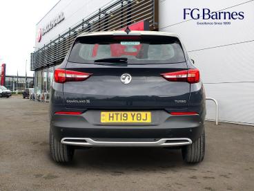 SPOTICAR Vauxhall Grandland X 1.2 Turbo Sport Nav Euro 6 (s/s) 5dr Used Car - Suv Petrol Grey - Guildford - 1200601525_5
