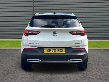 SPOTICAR Vauxhall Grandland X 1.2 Turbo Sri Nav Euro 6 (s/s) 5dr Used Car - Suv Petrol White - St Leonards On Sea - 1200608050_4