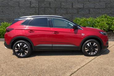 SPOTICAR Vauxhall Grandland X 1.2 Turbo Griffin Edition Euro 6 (s/s) 5dr Used Car - Suv Petrol Red - Rugby - 1200618239_3