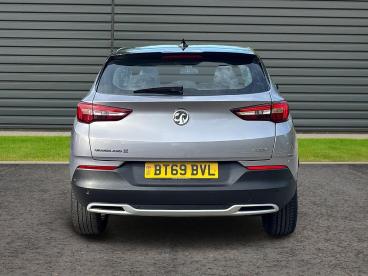 SPOTICAR Vauxhall Grandland X 1.2 Turbo Sport Nav Euro 6 (s/s) 5dr Used Car - Suv Petrol Grey - St Leonards On Sea - 1200619661_4