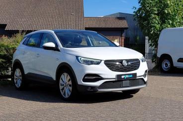 SPOTICAR Vauxhall Grandland X 1.5 Turbo D Blueinjection Elite Nav Euro 6 (s/s) 5 Used Car - Suv Diesel White - Fareham - 1200619672_1