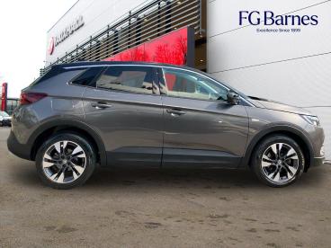 SPOTICAR Vauxhall Grandland X 1.2 Turbo Sri Nav Euro 6 (s/s) 5dr Used Car - Suv Petrol Grey - Guildford - 1200620040_2