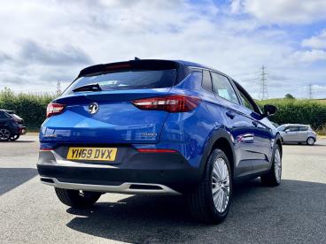 SPOTICAR Vauxhall Grandland X 1.2 Turbo Tech Line Nav Euro 6 (s/s) 5dr Used Car - Suv Petrol Blue - Pembroke Dock - 1200622961_4