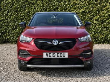 SPOTICAR Vauxhall Grandland X 1.2 Turbo Sport Nav Euro 6 (s/s) 5dr Used Car - Suv Petrol Red - Ilkeston - 1200638694_2
