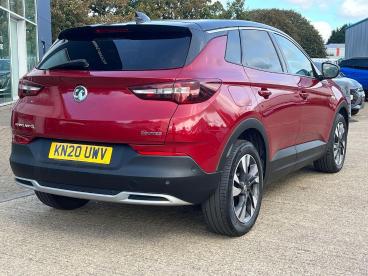 SPOTICAR Vauxhall Grandland X 1.2 Turbo Sri Nav Euro 6 (s/s) 5dr Used Car - Suv Petrol Red - Kettering - 1200640018_3