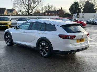 SPOTICAR Vauxhall Insignia 2.0 Turbo D Blueinjection Country Tourer 4wd Euro Used Car - Estate Diesel White - Billinghay - 1200539151_2