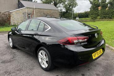 SPOTICAR Vauxhall Insignia 1.5 Turbo D Sri Nav Grand Sport Euro 6 (s/s) 5dr Used Car - Saloon Diesel Black - Bridgend - 1200543618_3