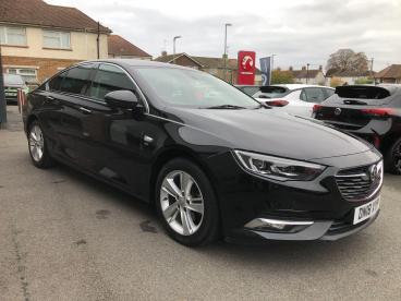SPOTICAR Vauxhall Insignia 1.6 Turbo D Blueinjection Elite Nav Grand Sport Eu Used Car - Saloon Diesel Black - Littlehampton - 1200549046_2